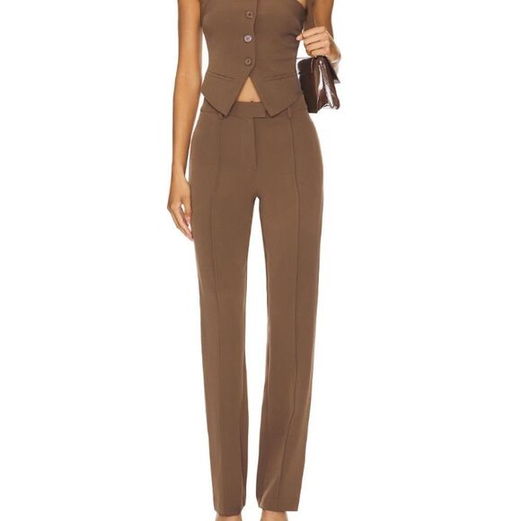 Brown vest set